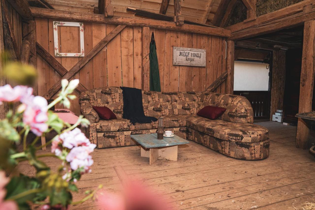 Appartement En drgačen ranč Boutique Ranch Bohinj Extérieur photo